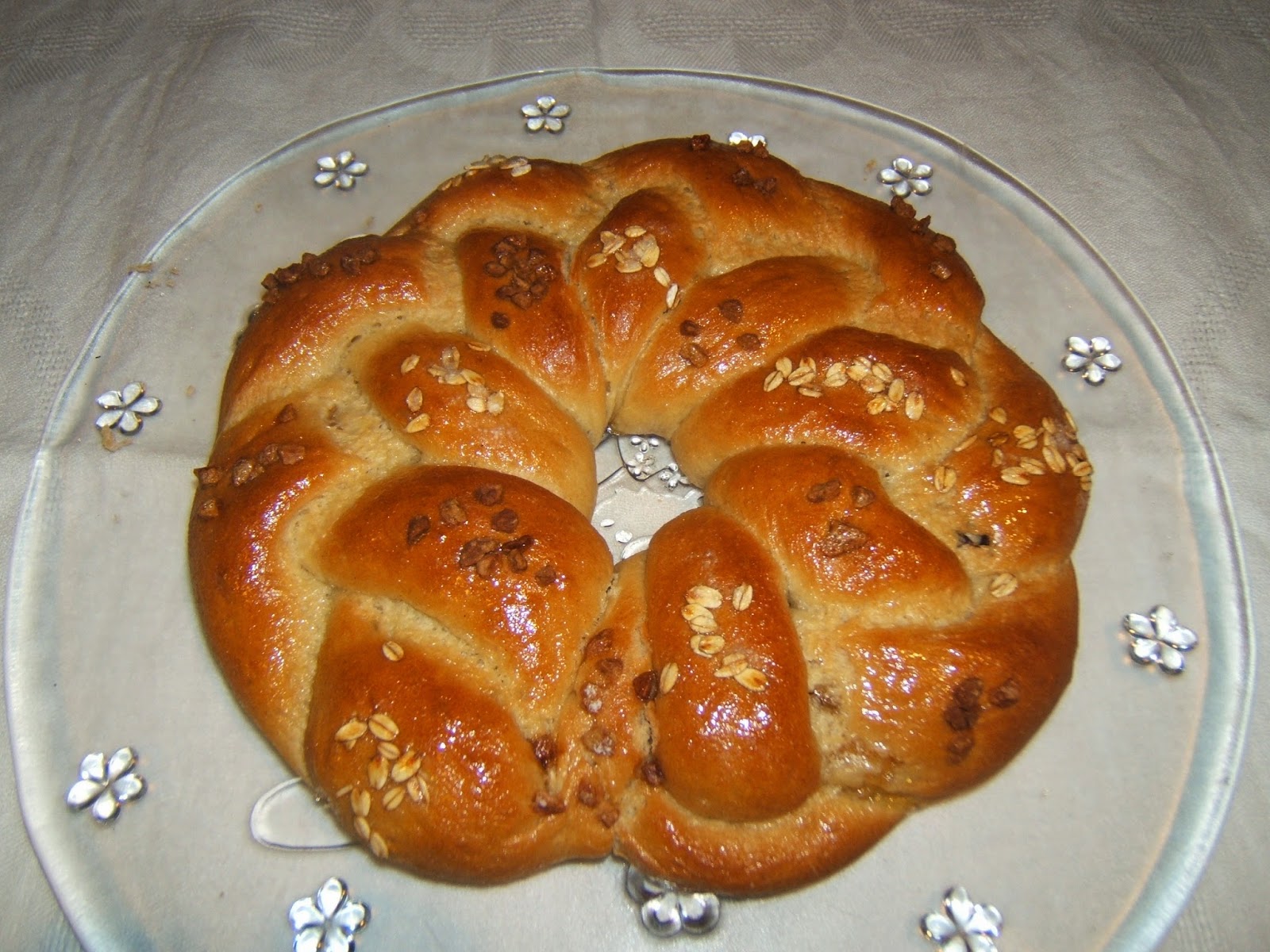 Vegan treccia di pan brioche all'avena e uvetta Paradiso dei Dolci Vegan