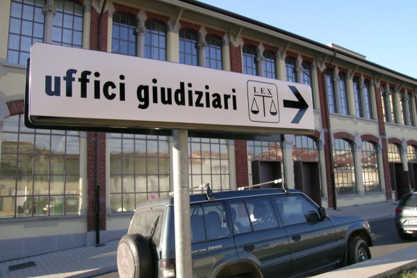 Praticando il Diritto Competenza territoriale dell’ufficiale giudiziario