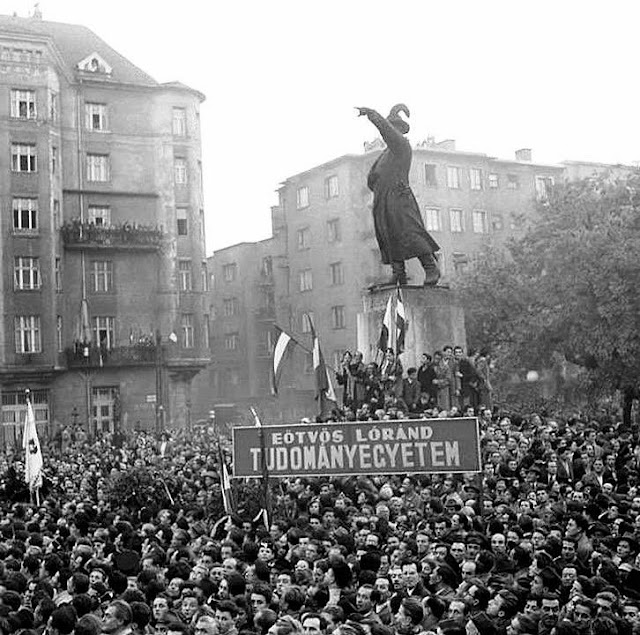 Students demonstrating, and later joined by others, at Eötvös Loránd University, Józef Bem monument in Budapest on October 23, 1956