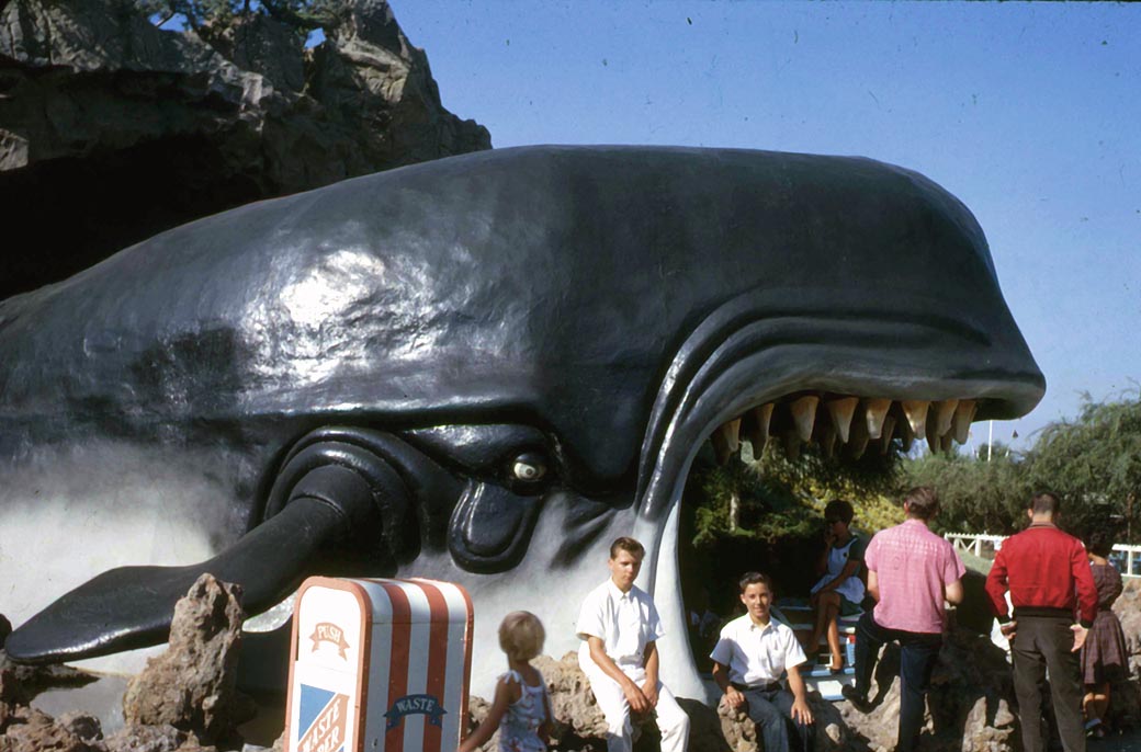 Pinocchio 2022 watch online. Монстро 2022. Pinocchio 2022 монстро. Монстр биолланте. Cloverfield фильм 2008.