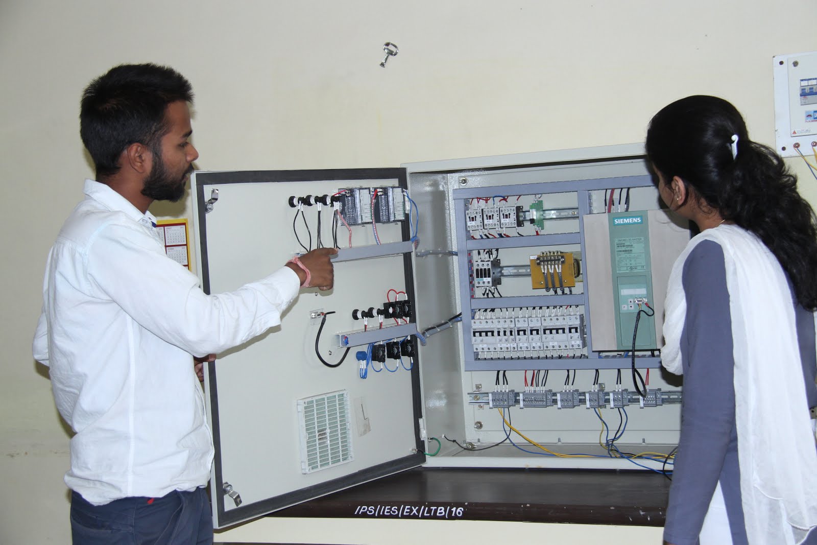 Electrical Experiment Laboratory