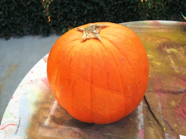 Budget Fairy Tale: DIY Ombre No Carve Pumpkin