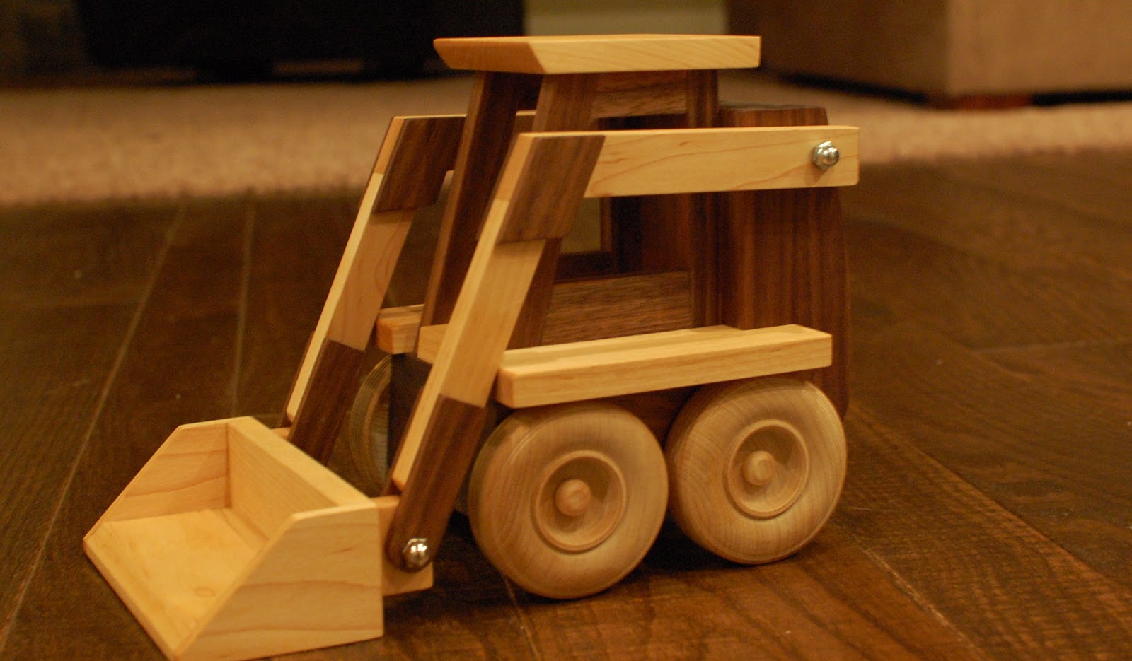 Wooden Skid Loader Toy, Skid Steer with Movable Bucket main image 0
