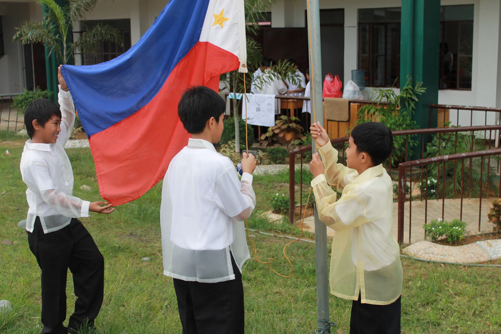 REGIONAL SCIENCE HIGH SCHOOL 02 Students