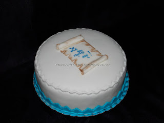 Tort simplu alb si albastru