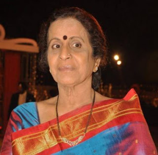 Usha Nadkarni Family Husband Son Daughter Father Mother Marriage Photos Biography Profile.