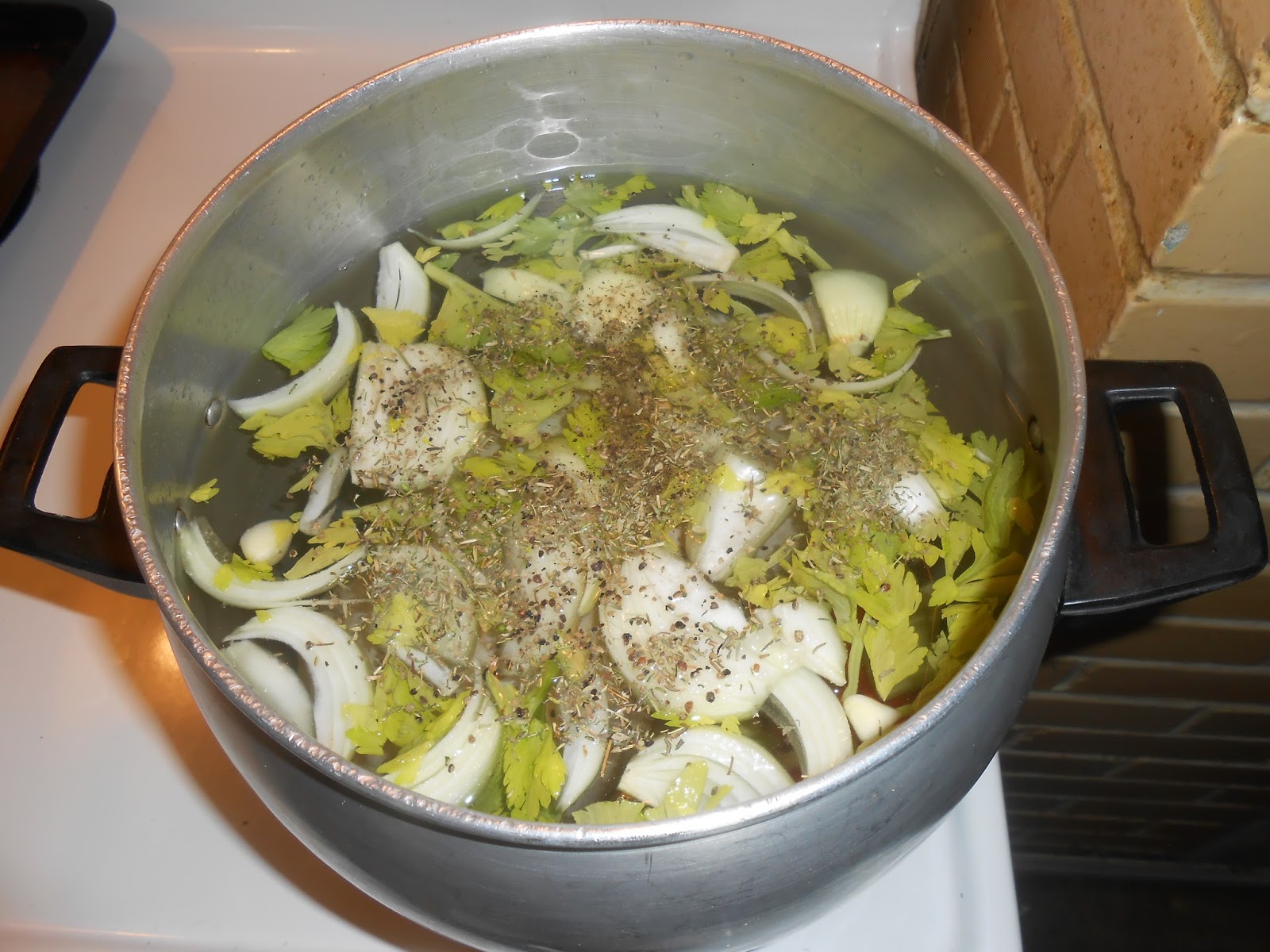 Le Chef Pierre D'Iberville Bouillon de poulet maison, sans sel, sans