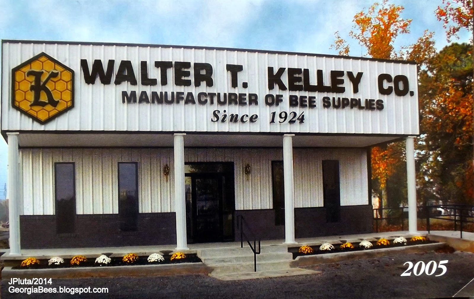 BEEKEEPING Beekeeper Honey Bees Pollen Wax Candle Propolis Queen Nuc