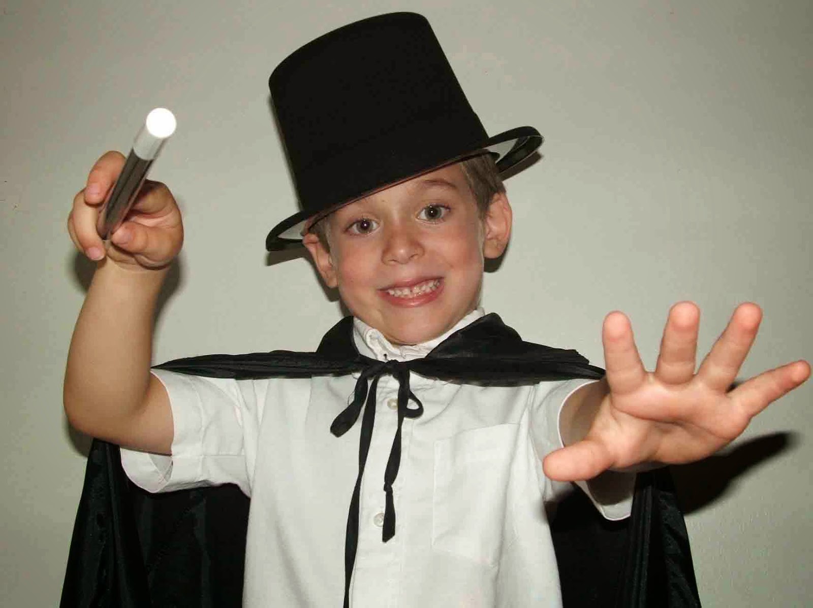 Tin City Magic MAGICIAN COSTUMES