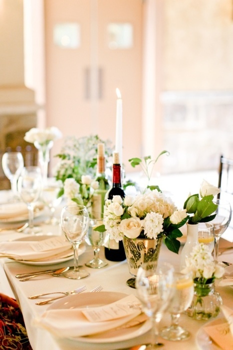 In Good Taste: White Tablescapes