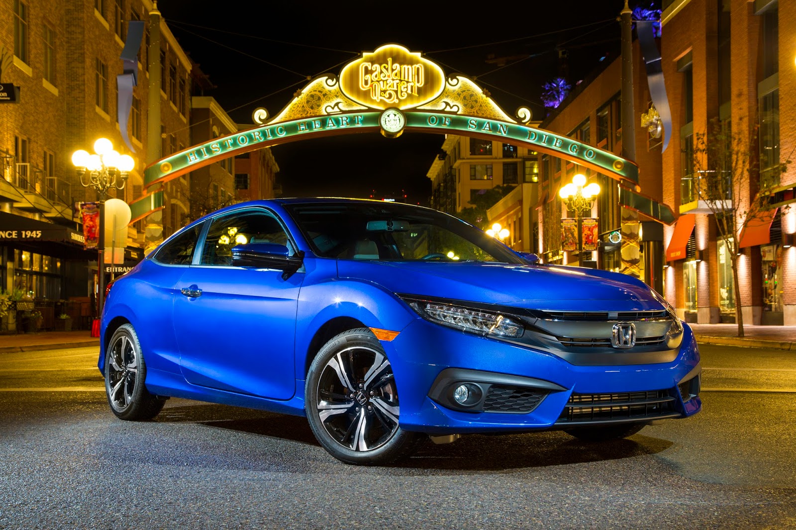 Mojo Restoration In Progress: The 2016 Honda Civic 1.5T 2-Door Touring