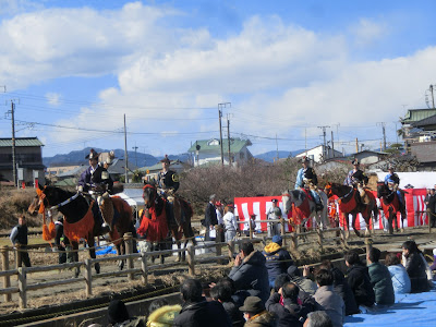 曽我梅林の流鏑馬 小田原梅まつり