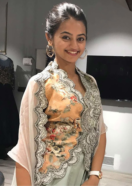 Helly-Shah-Very-Beautiful-Wallpapers