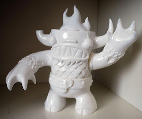 Rampage Toys x Imps and Monsters Blank White The Manotaur Vinyl Figure