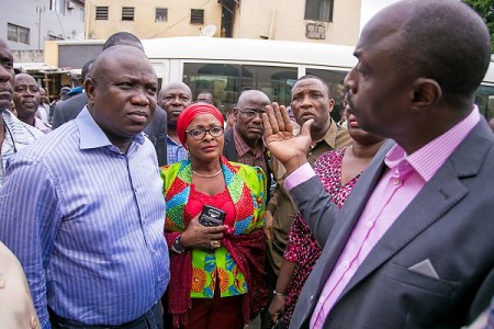Governor Ambode visits major traffic spots in Lagos. d