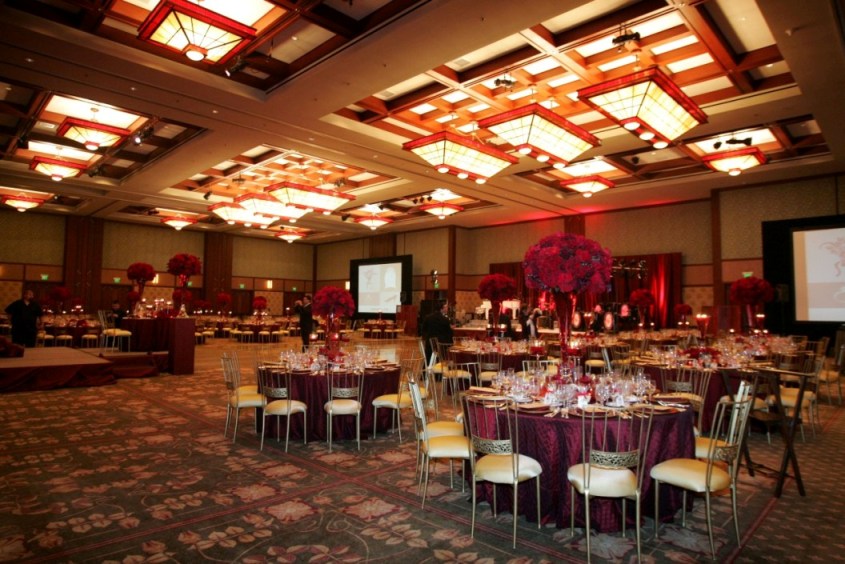 Disneyland Wedding Dreams Disney Grand Californian Hotel Wedding Aspect Wise This Hotel Is Perfect For S That Are Looking A Feel Not Overly Disney I Love How The Grand Californian Ballrooms Can