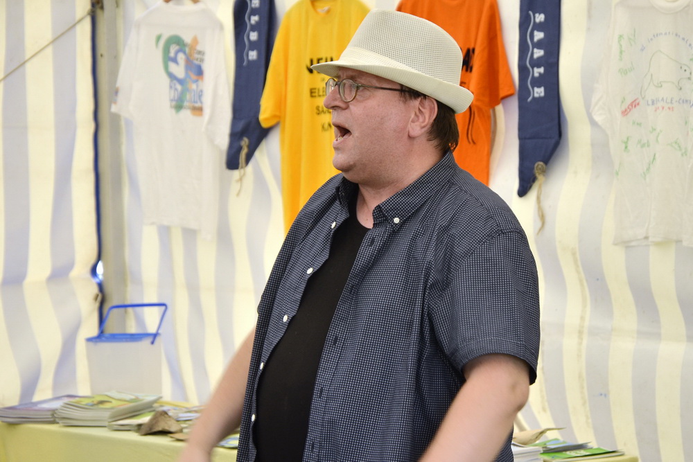 ElbeSaaleCamp Lars Johansens kabarettistischer Blick auf die Elbe