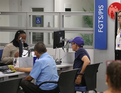 Resultado de imagem para banco caixa em sobral