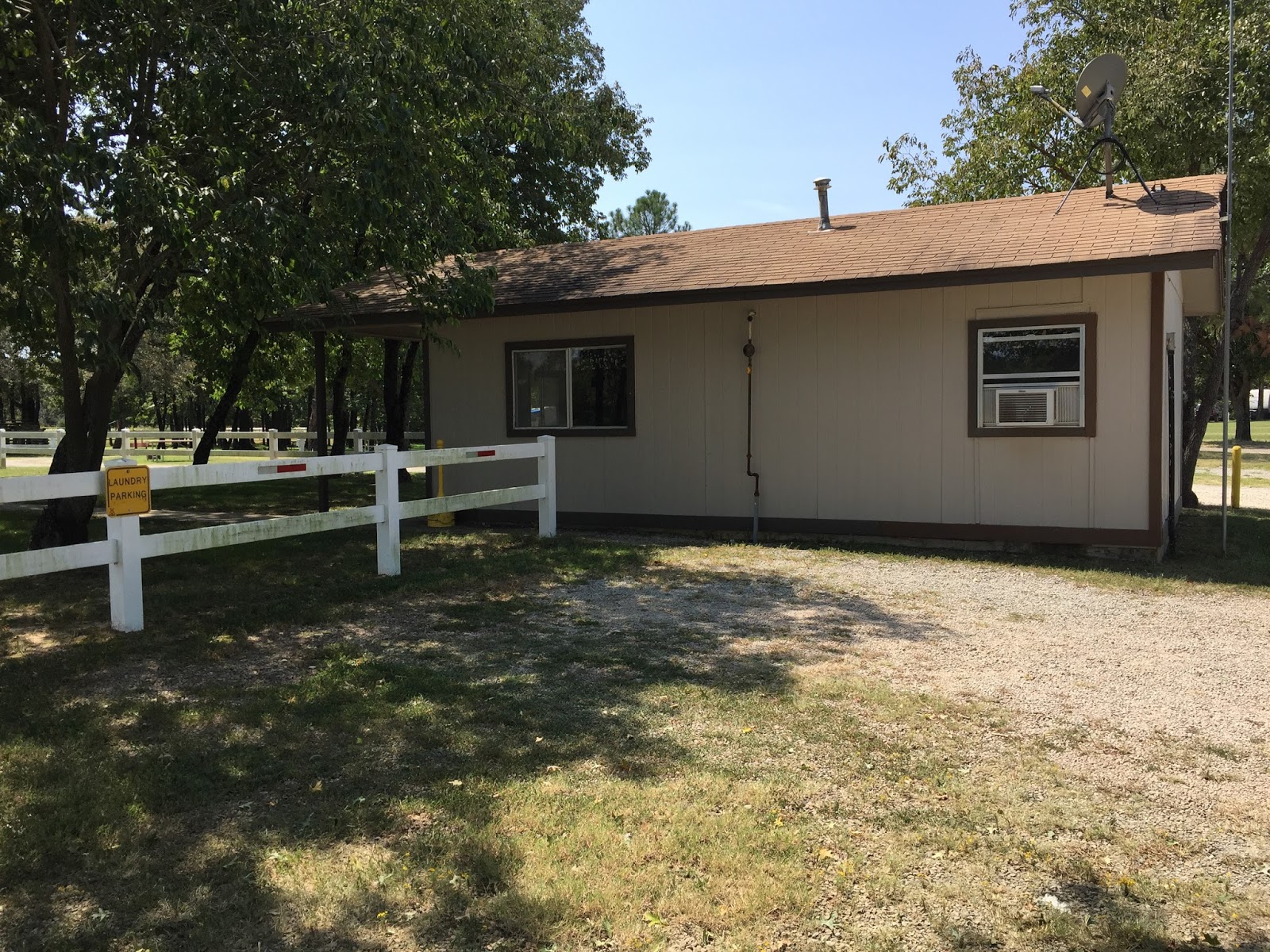 BLUE SKY AHEAD Checotah/Lake Eufaula West KOA, Checotah, OK