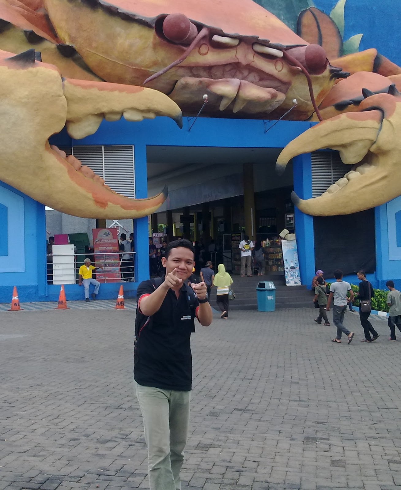 Catatan Perjalananku Wisata Bahari Lamongan Catatan Perjalananku Wisata Bahari Lamongan