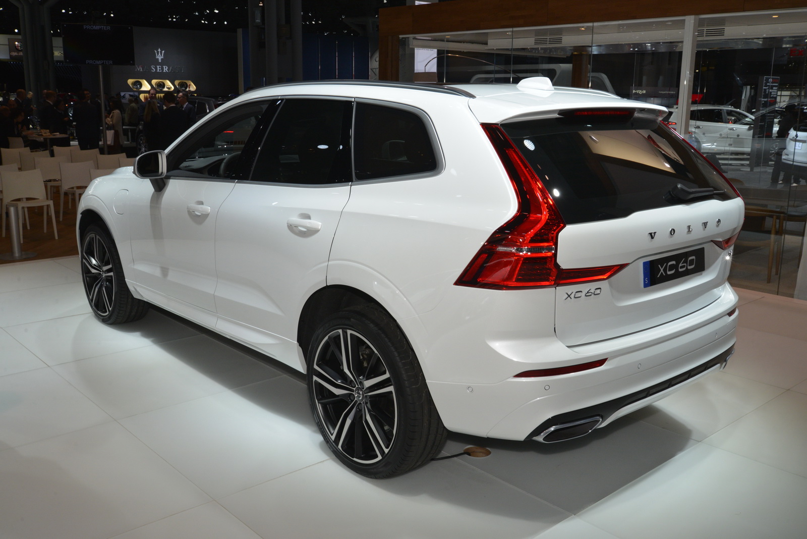 Volvo xc60 Plug in Hybrid Concept