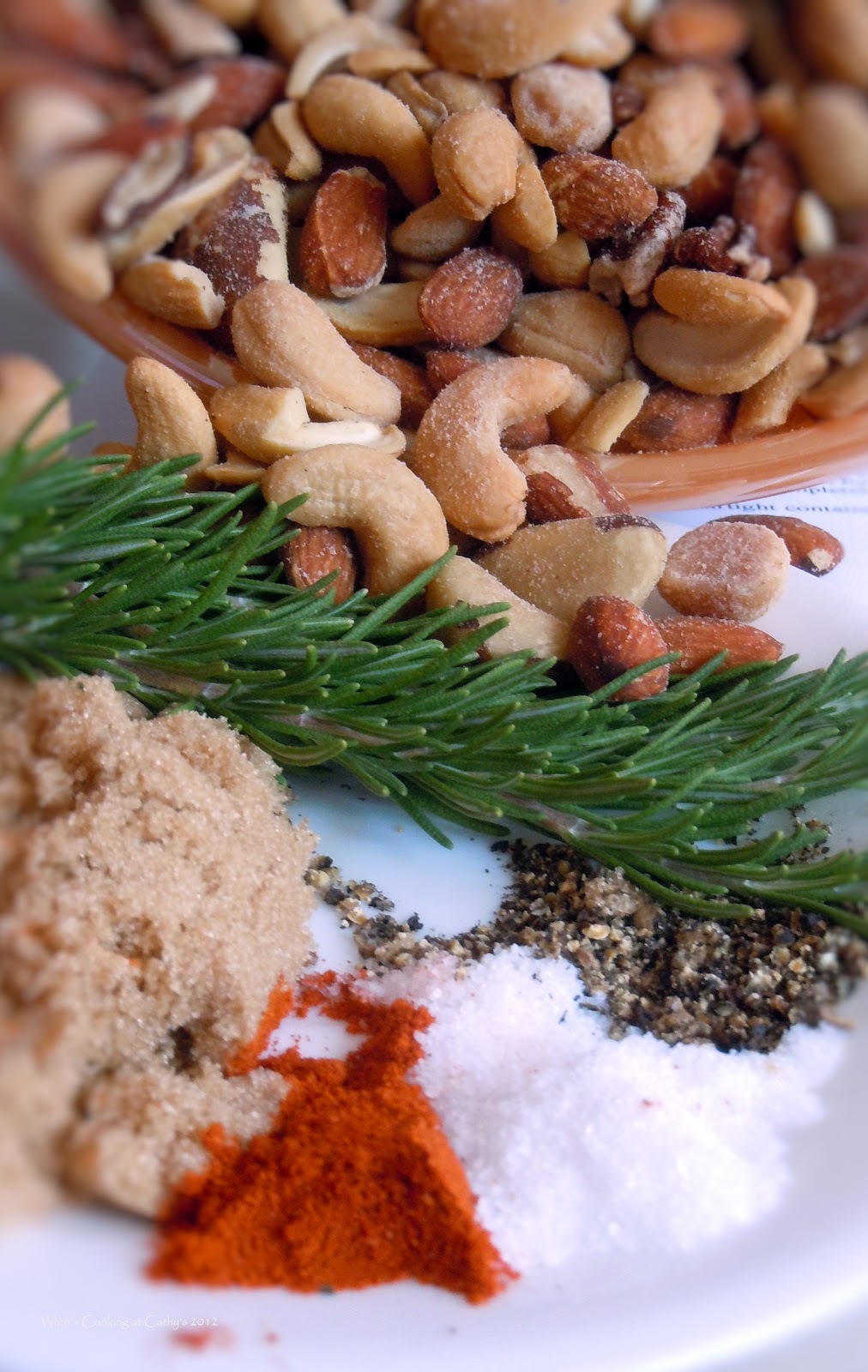 Rosemary Roasted Mixed Nuts