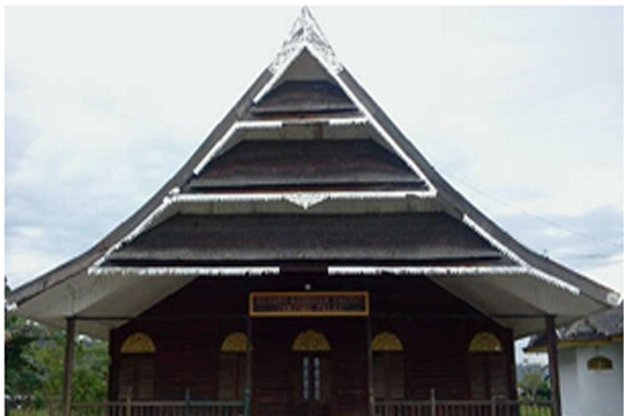 Arsitektur nusantara: BUDAYA & ARSITEKTUR RUMAH ADAT BULUNGAN