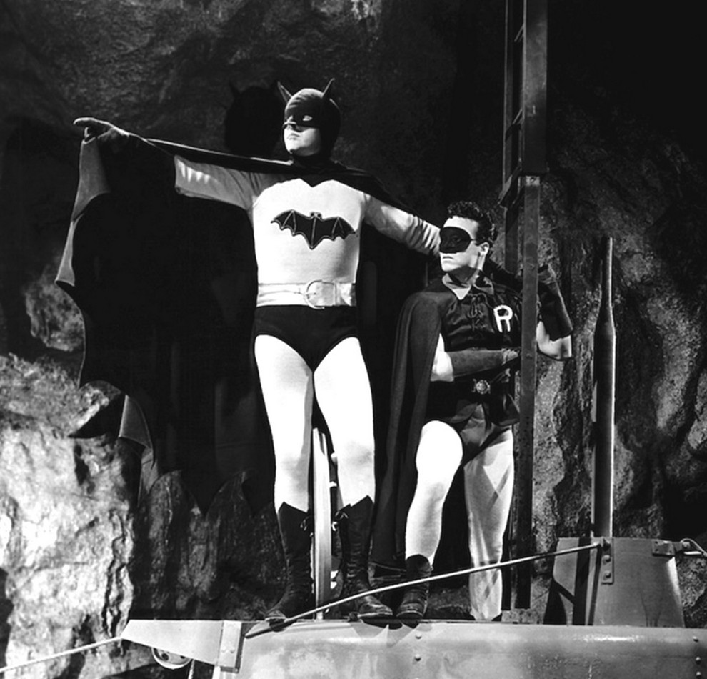 Amazing Vintage Photos of Batman and Robin From the 1943 Serial 'Batman' ~  Vintage Everyday