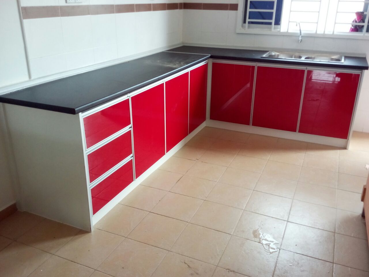 kabinet dapur  terus dari kilang Kabinet dapur  merah lipat 