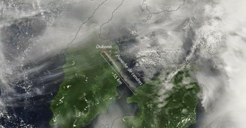 Image satellite du panache de cendres du volcan Dukono, 24 juin 2014