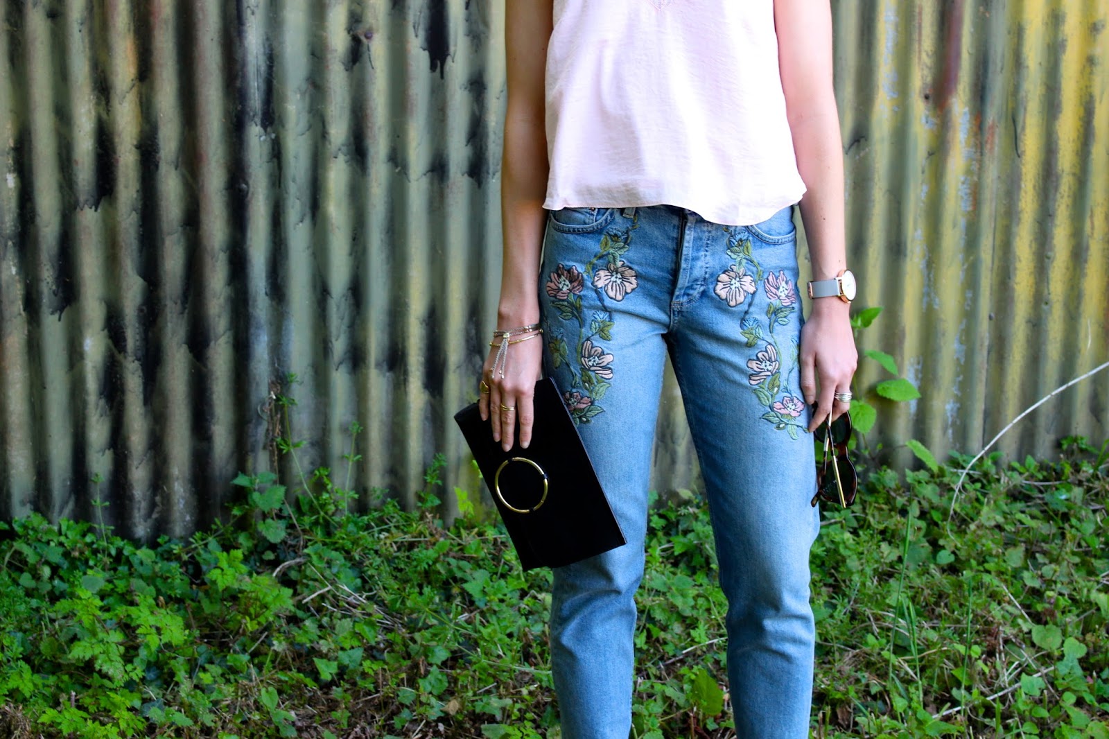 EMBROIDERED JEANS SOPHLALOOK