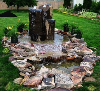 Unique Backyard Fountains That Are Impossible to Resist - Dwell Of Decor