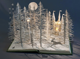 14-Out-of-Narnia-Su-Blackwell-Book-Fairy-Tale-Sculptures-www-designstack-co