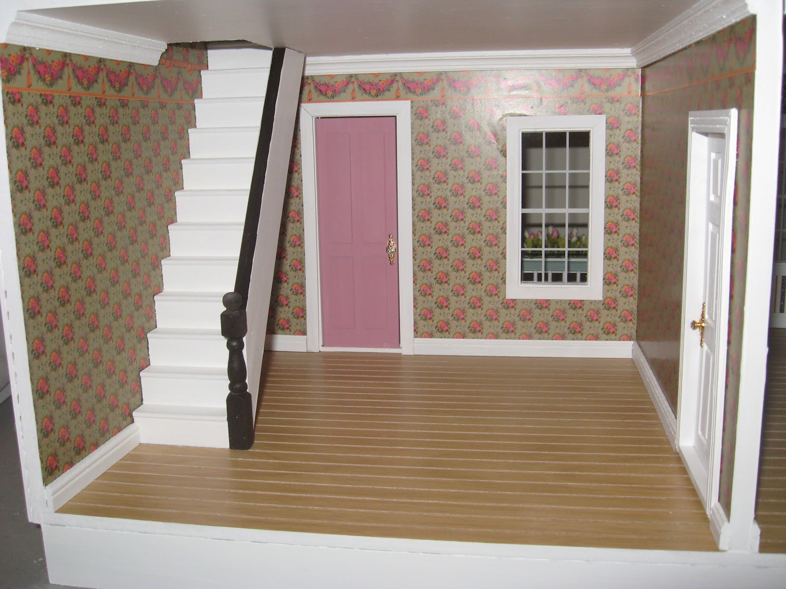 Little Darlings Dollhouses: Finished Alison Dollhouse