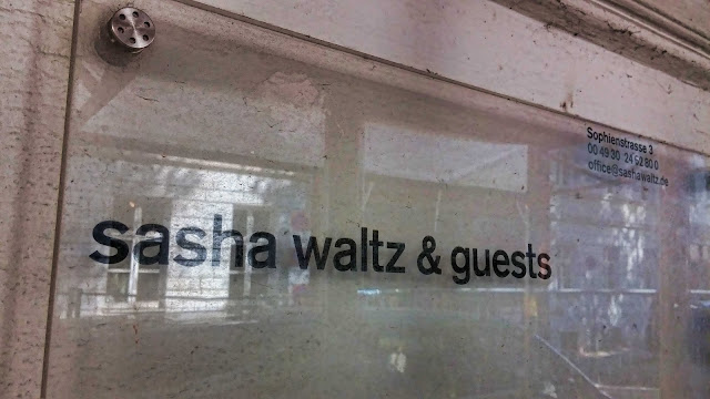 Baustelle, sasha waltz & guests GmbH Tanz Compagnie, Sophienstraße 3, 10178 Berlin, 28.04.2014