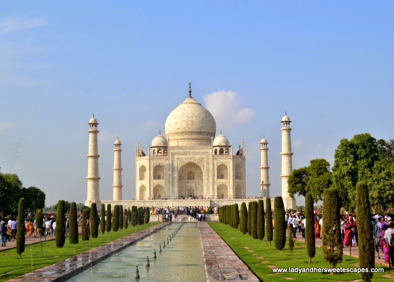 the majestic Taj Mahal