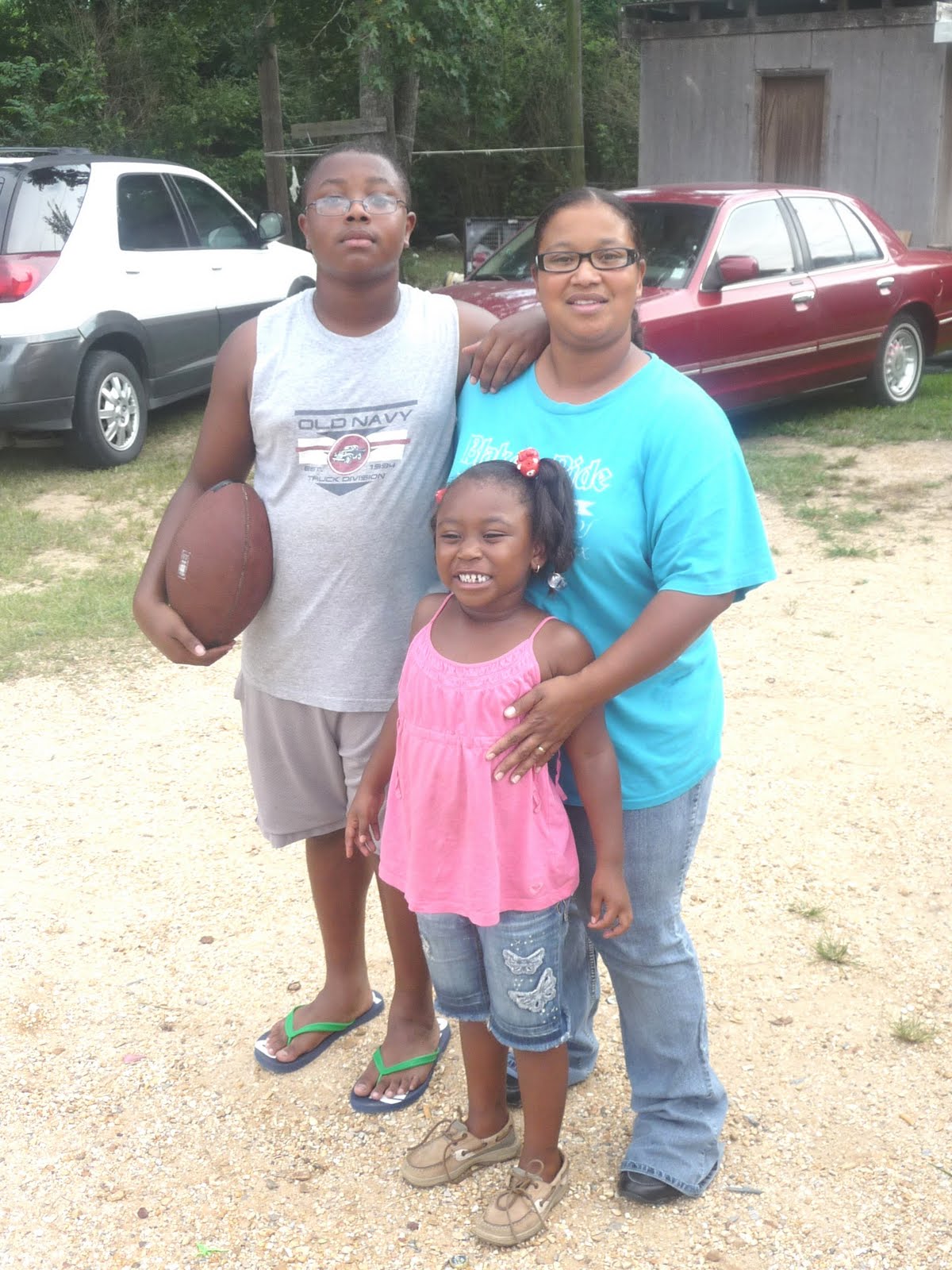 seniors walking across america DAY216 (1) LAUREL SOSO