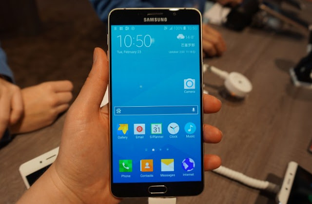 Update Harga Samsung Galaxy A9 2016 Terbaru di Indonesia