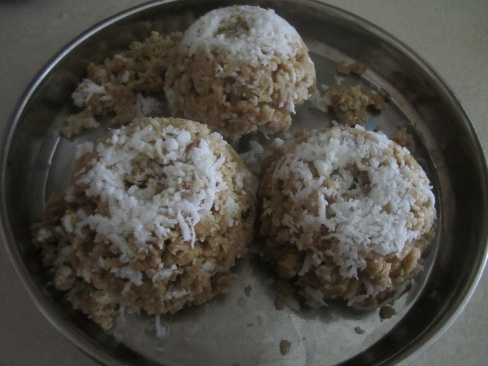 Everyday Cooking Bindhu's kitchen Gothambu Puttu/Rice puttu