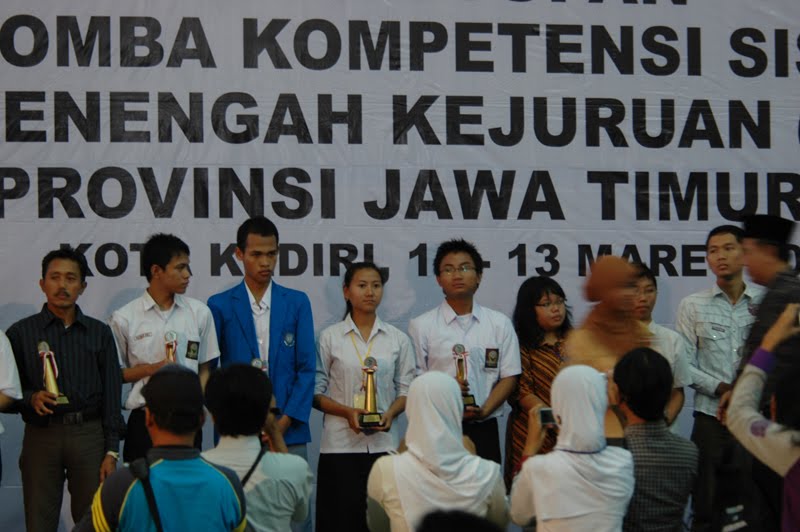 SMK PGRI 2 SIDOARJO: 2011-12-18