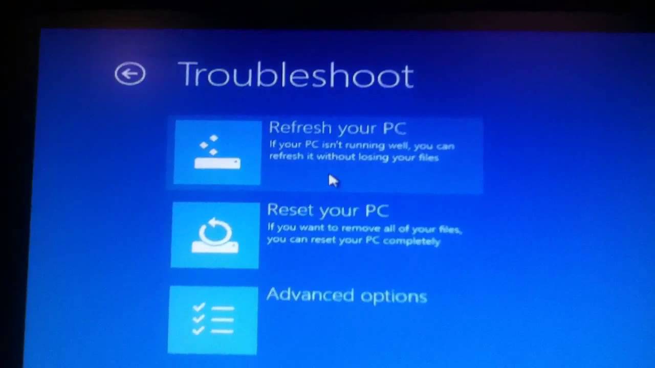 Nettoyage N'éteignez Pas L'ordinateur Windows 10 Preparation windows 10 bloqué - Astucesinformatique