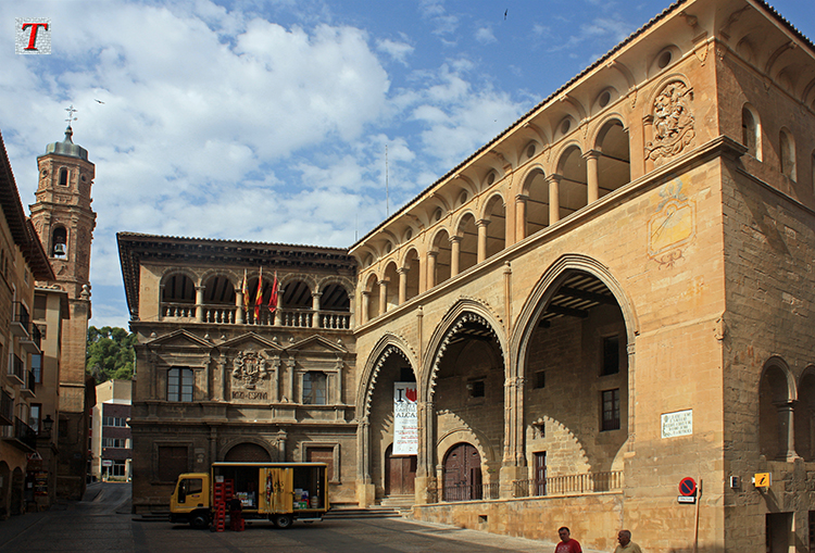 Foto de Plaza de España - Conjunto Monumental en Torrecilla de Alcañiz, Teruel