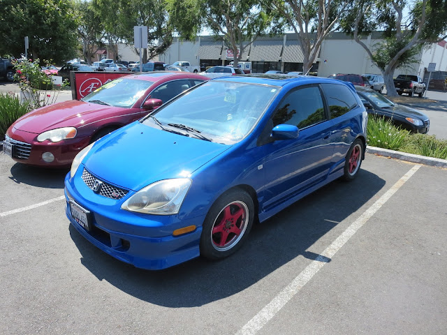 Honda Civic Si repainted at Almost Everything Auto Body