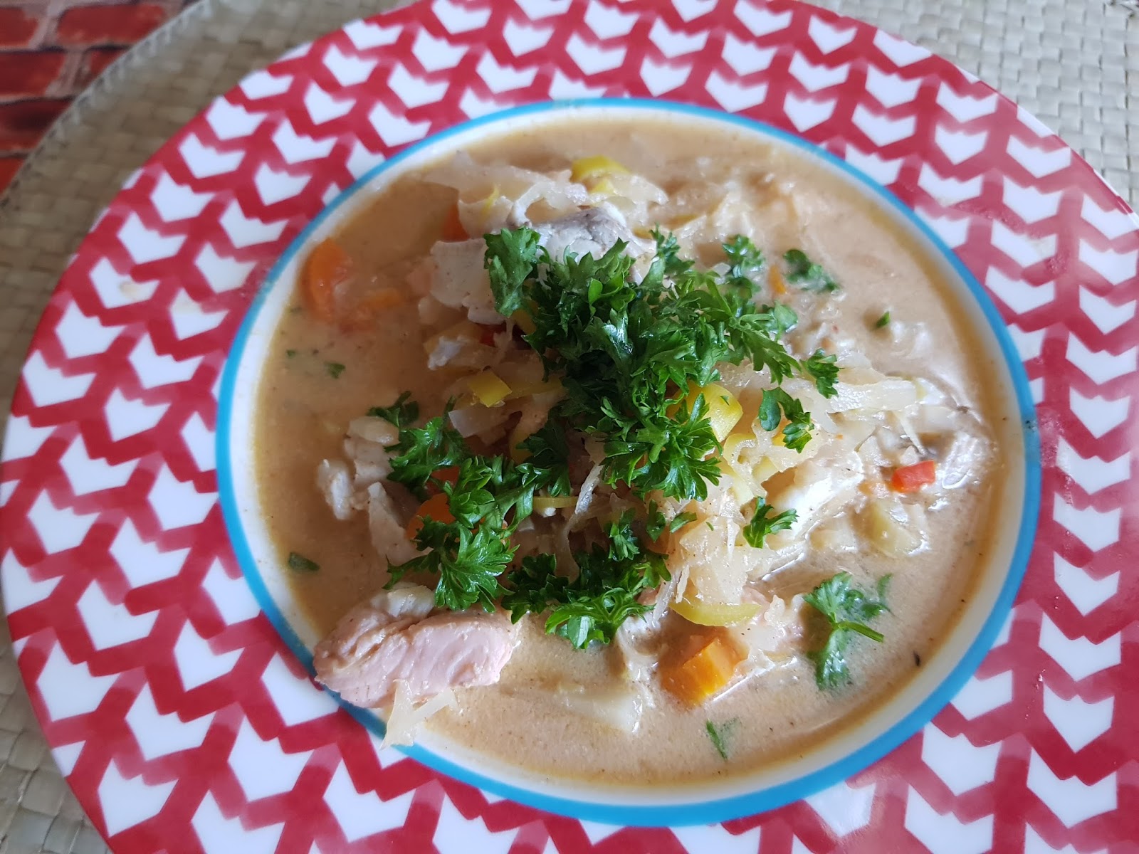 Foodoptions and Flavours: Hungarian Fish Soup - Szegedi halleves