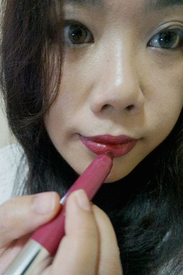 Revlon Just Bitten Kissable Balm Stain in Crush Review, Photos