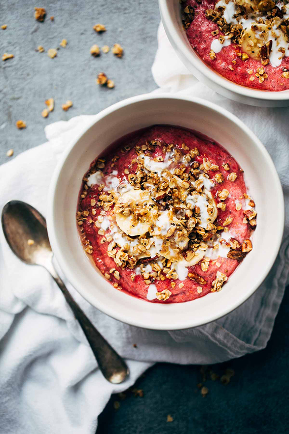 Raspberry breakfast bowl recipe by Pinch of Yum