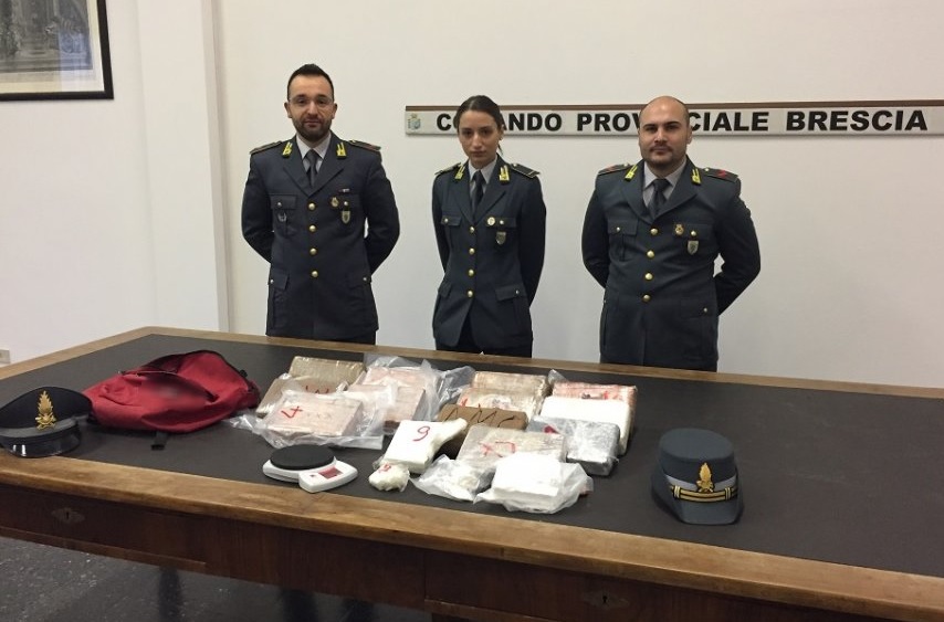 14-year old Albanian caught with € 4.5 million worth of cocaine in his ...