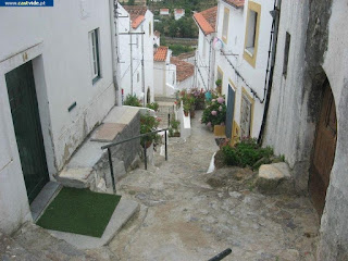 Travessa do Morais de Castelo de Vide, Portugal (Crossing)