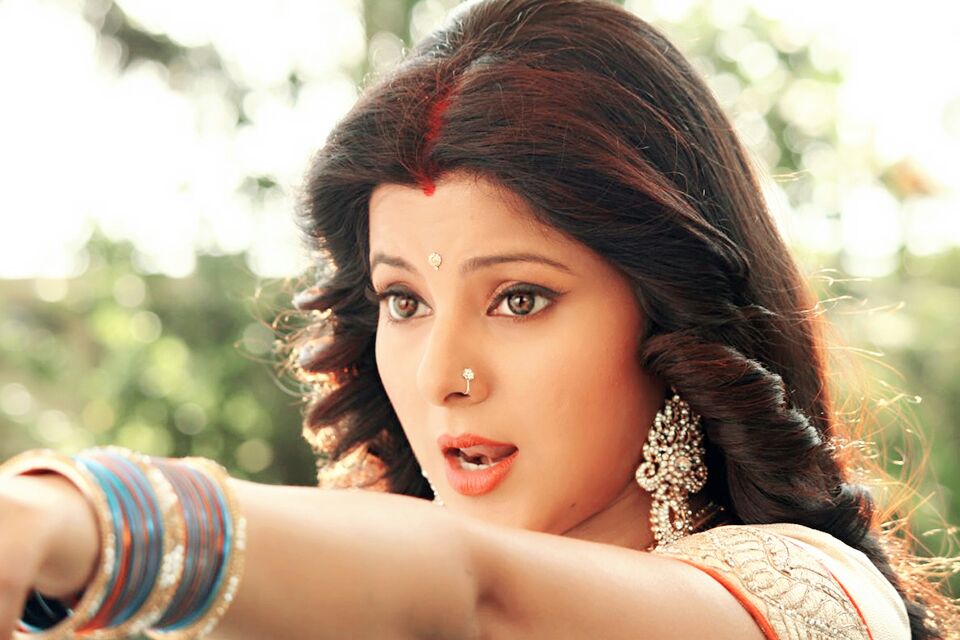 960px x 640px - Smriti Sinha Hot HD Wallpapers, Picture, Image Gallery, Photos, Pics -  Bhojpuri Gallery