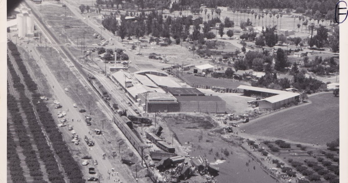 TrainWatchersJournal Santa Fe Wreck Planada, California June 23, 1953